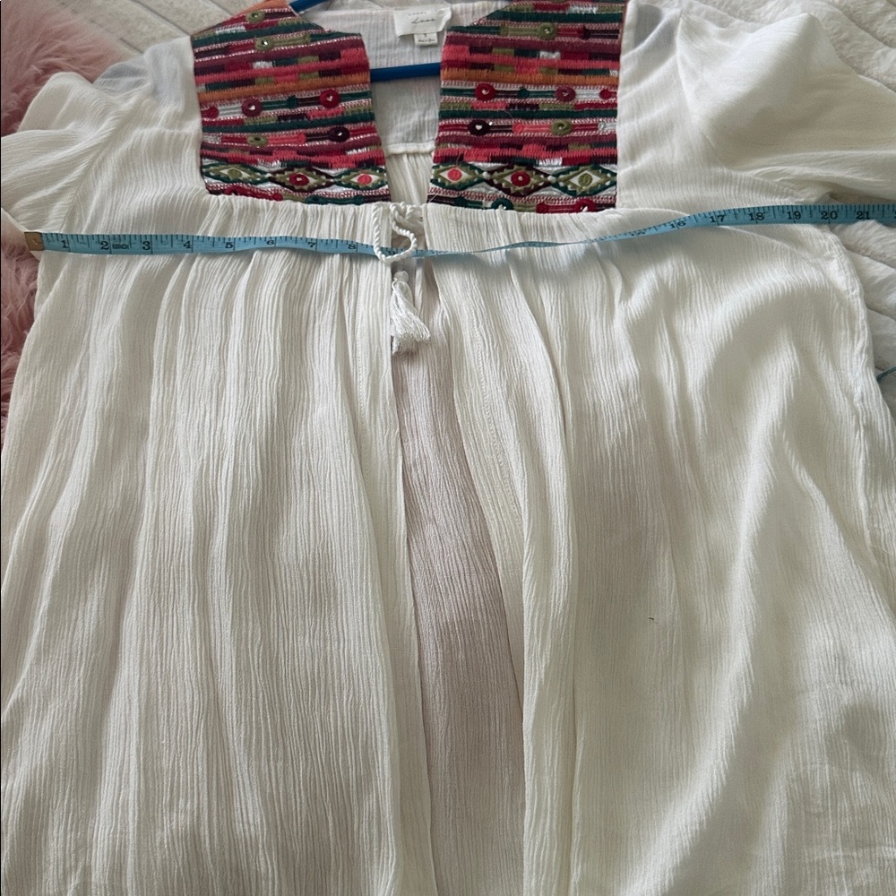 Embroidered Tunic - Picture 6 of 10